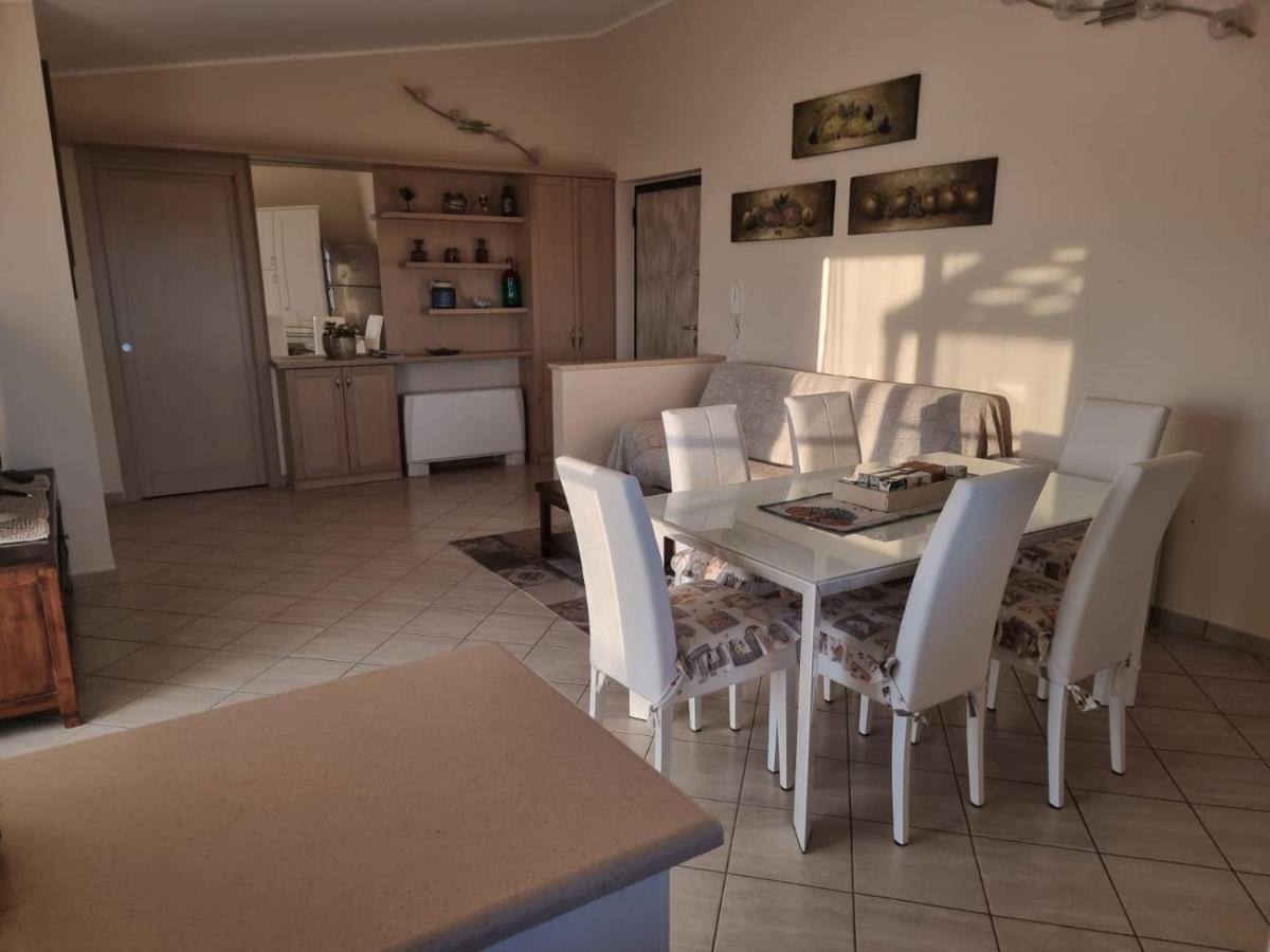 B&B E Casa Vacanza Al Castello Роччелла-Ионика Экстерьер фото