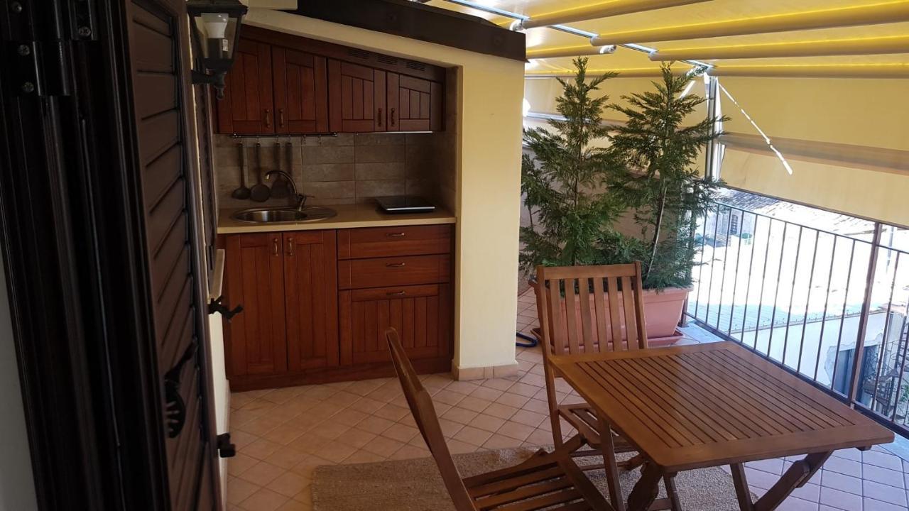 B&B E Casa Vacanza Al Castello Роччелла-Ионика Экстерьер фото