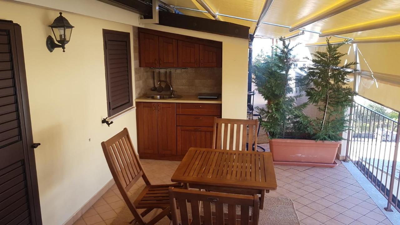 B&B E Casa Vacanza Al Castello Роччелла-Ионика Экстерьер фото