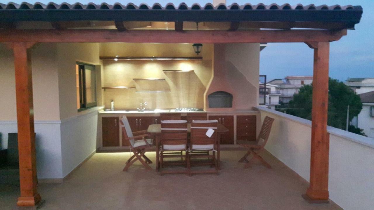 B&B E Casa Vacanza Al Castello Роччелла-Ионика Экстерьер фото
